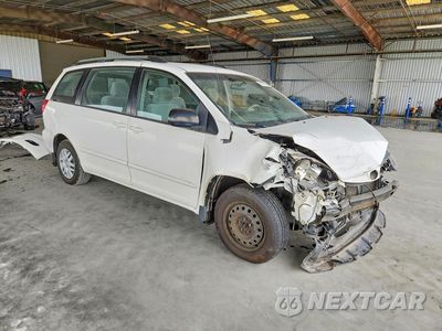 Czwarte zdjęcie samochodu z boku: 2006 TOYOTA SIENNA CE 8 PASSENGER VIN:5TDZA23C96S577900 - miniatura