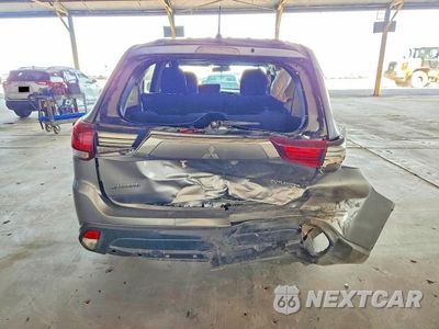 Zdjęcie 6 z 13 samochodu: 2016 MITSUBISHI OUTLANDER SE VIN:JA4AD3A3XGZ050052 - miniatura