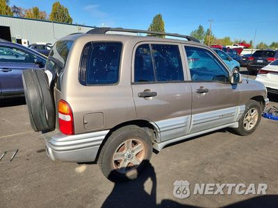 Trzecie zdjęcie samochodu z tyłu: 2002 CHEVROLET TRACKER LT VIN:2CNBE634226935084 - miniatura