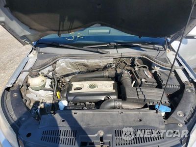 Zdjęcie 12 z 13 samochodu: 2017 VOLKSWAGEN TIGUAN S VIN:WVGBV7AX0HK054649 - miniatura