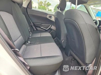 Zdjęcie 10 z 12 samochodu: 2022 KIA SOUL LX VIN:KNDJ23AU6N7164112 - miniatura