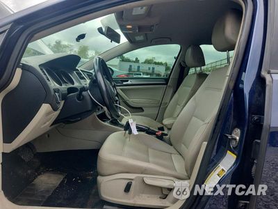 Zdjęcie 7 z 12 samochodu: 2015 VOLKSWAGEN GOLF TDI VIN:3VW2A7AU4FM041766 - miniatura