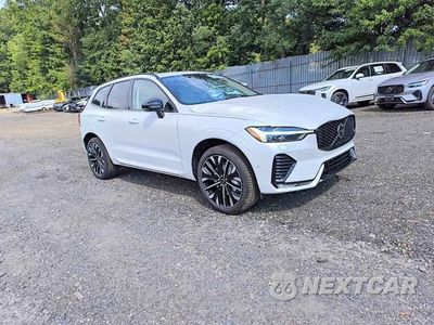 Trzecie zdjęcie samochodu z tyłu: 2026 VOLVO XC60 ULTRA VIN:YV4M12RM7T1491453 - miniatura