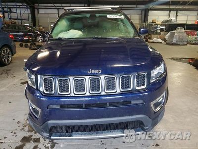 Piąte zdjęcie samochodu w środku: 2019 JEEP COMPASS LIMITED VIN:3C4NJDCB1KT656902 - miniatura