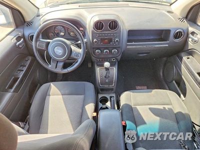 Zdjęcie 8 z 12 samochodu: 2011 JEEP COMPASS SPORT VIN:1J4NF1FB5BD283388 - miniatura