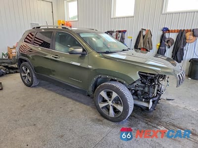 Czwarte zdjęcie samochodu z boku: 2019 JEEP CHEROKEE LIMITED VIN:1C4PJMDX1KD217210 - miniatura
