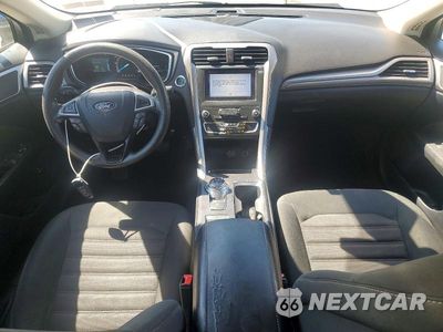 Zdjęcie 8 z 13 samochodu: 2019 FORD FUSION SE VIN:3FA6P0LU0KR221482 - miniatura