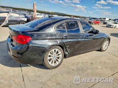 Trzecie zdjęcie samochodu z tyłu: 2016 BMW 320 XI VIN:WBA8E5G56GNT93970 - miniatura