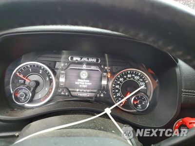 Zdjęcie 17 z 26 samochodu: 2021 RAM 2500 LARAMIE VIN:3C6UR5FL6MG638770 - miniatura