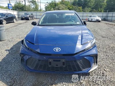 Piąte zdjęcie samochodu w środku: 2025 TOYOTA CAMRY SE VIN:4T1DBADKXSU033706 - miniatura