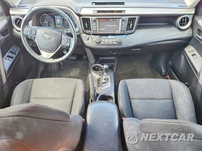 Zdjęcie 8 z 14 samochodu: 2016 TOYOTA RAV4 XLE VIN:2T3RFREV6GW436842 - miniatura