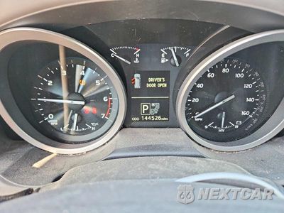 Zdjęcie 9 z 13 samochodu: 2014 TOYOTA LAND CRUISER VIN:JTMHY7AJ2E4027065 - miniatura