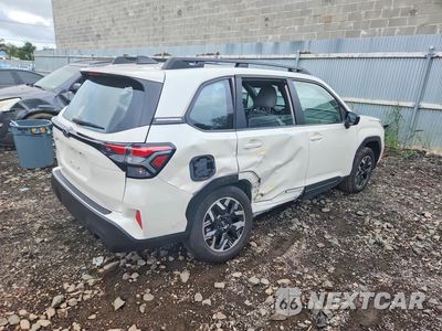 Trzecie zdjęcie samochodu z tyłu: 2025 SUBARU FORESTER VIN:JF2SLDAC7SH510111 - miniatura