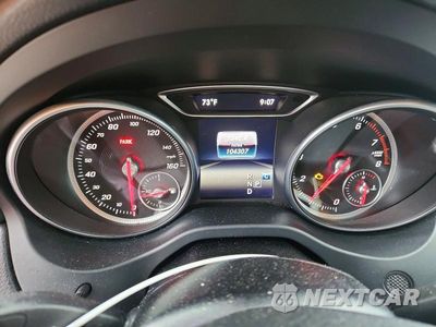 Zdjęcie 9 z 12 samochodu: 2019 MERCEDES-BENZ CLA 250 VIN:WDDSJ4EB0KN753451 - miniatura