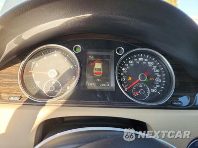 Zdjęcie 9 z 12 samochodu: 2017 VOLKSWAGEN CC R-LINE VIN:WVWFP7AN5HE503191 - miniatura