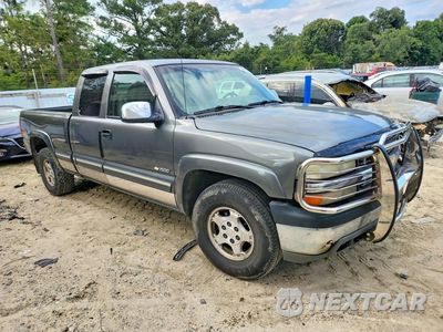 Czwarte zdjęcie samochodu z boku: 2000 CHEVROLET SILVERADO K1500 VIN:1GCEK19V5YE255584 - miniatura