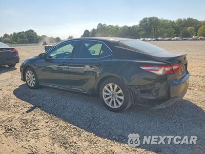 Drugie zdjęcie samochodu z przodu: 2018 TOYOTA CAMRY LE VIN:4T1B11HK3JU146769 - miniatura