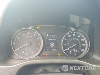 Zdjęcie 9 z 12 samochodu: 2017 HYUNDAI ELANTRA LIMITED VIN:5NPD84LF7HH009066 - miniatura