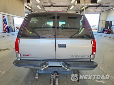Zdjęcie 6 z 13 samochodu: 1999 GMC SUBURBAN K2500 VIN:3GKGK26J5XG527661 - miniatura