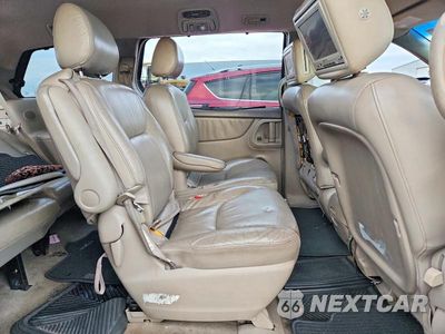 Zdjęcie 11 z 13 samochodu: 2004 TOYOTA SIENNA XLE 7 PASSENGER VIN:5TDBA22C54S021180 - miniatura
