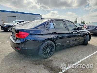 Trzecie zdjęcie samochodu z tyłu: 2013 BMW 328 I SULEV VIN:WBA3C1C59DF436167 - miniatura