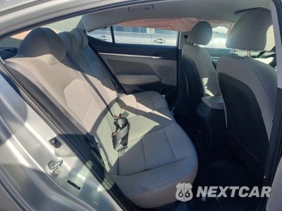 Zdjęcie 10 z 12 samochodu: 2020 HYUNDAI ELANTRA SEL VIN:5NPD84LF8LH507849 - miniatura