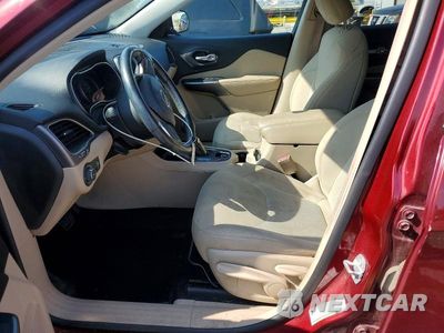 Zdjęcie 7 z 13 samochodu: 2019 JEEP CHEROKEE LATITUDE VIN:1C4PJLCB9KD328104 - miniatura