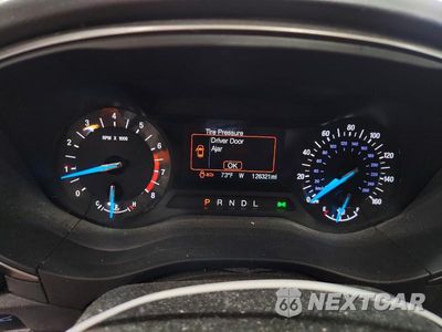 Zdjęcie 9 z 12 samochodu: 2017 FORD FUSION SE VIN:3FA6P0H70HR367392 - miniatura