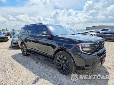Czwarte zdjęcie samochodu z boku: 2025 FORD EXPEDITION PLATINUM VIN:1FMJU1M88SEA22117 - miniatura