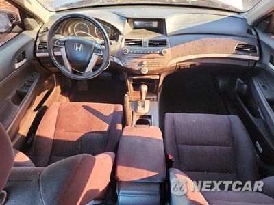 Zdjęcie 8 z 12 samochodu: 2012 HONDA ACCORD LX VIN:1HGCP2F38CA025654 - miniatura