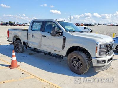 Czwarte zdjęcie samochodu z boku: 2026 FORD F350 SUPER DUTY VIN:1FT8W3BT1TED79592 - miniatura