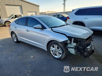 Czwarte zdjęcie samochodu z boku: 2020 HYUNDAI ELANTRA SEL VIN:5NPD84LF9LH507777 - miniatura