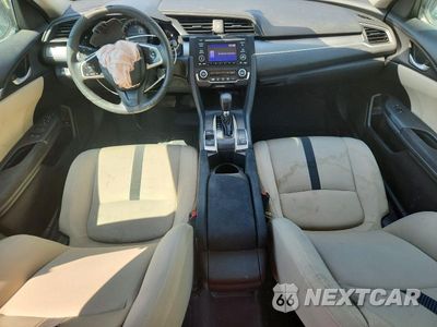 Zdjęcie 8 z 13 samochodu: 2018 HONDA CIVIC LX VIN:2HGFC2F59JH515805 - miniatura