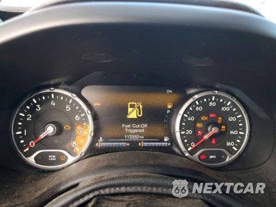 Zdjęcie 9 z 12 samochodu: 2017 JEEP RENEGADE LIMITED VIN:ZACCJBDB3HPG30392 - miniatura