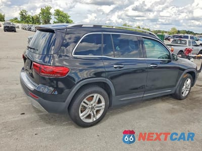 Trzecie zdjęcie samochodu z tyłu: 2021 MERCEDES-BENZ GLB 250 4MATIC VIN:W1N4M4HB5MW069071 - miniatura