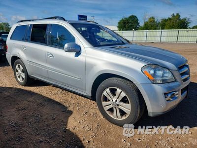 Czwarte zdjęcie samochodu z boku: 2008 MERCEDES-BENZ GL 450 4MATIC VIN:4JGBF71EX8A356421 - miniatura