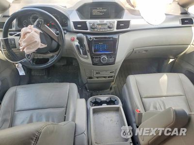 Zdjęcie 8 z 13 samochodu: 2016 HONDA ODYSSEY EXL VIN:5FNRL5H6XGB063140 - miniatura