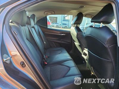 Zdjęcie 10 z 12 samochodu: 2020 TOYOTA CAMRY SE VIN:4T1G11AK1LU509668 - miniatura