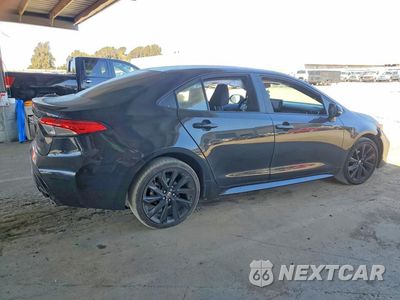 Trzecie zdjęcie samochodu z tyłu: 2022 TOYOTA COROLLA SE NIGHTSHADE EDITION VIN:5YFS4MCE1NP114694 - miniatura