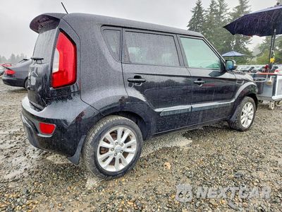 Trzecie zdjęcie samochodu z tyłu: 2013 KIA SOUL + VIN:KNDJT2A6XD7567758 - miniatura