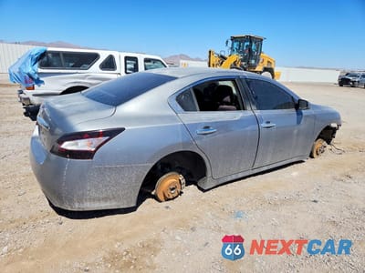 Trzecie zdjęcie samochodu z tyłu: 2009 NISSAN MAXIMA 3.5 S VIN:1N4AA51E29C852621 - miniatura