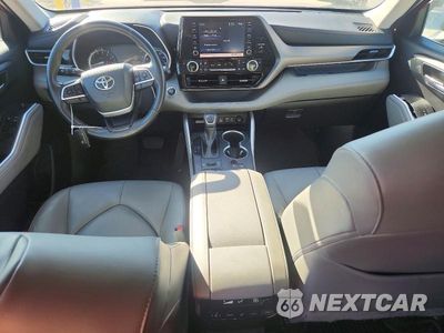 Zdjęcie 8 z 13 samochodu: 2022 TOYOTA HIGHLANDER XLE VIN:5TDGZRBH1NS589916 - miniatura