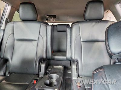 Zdjęcie 10 z 13 samochodu: 2019 TOYOTA HIGHLANDER XLE VIN:5TDJZRFH6KS951833 - miniatura