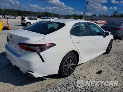 Trzecie zdjęcie samochodu z tyłu: 2023 TOYOTA CAMRY SE VIN:4T1G11AK4PU170345 - miniatura