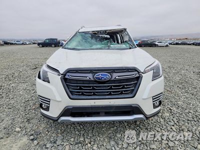 Piąte zdjęcie samochodu w środku: 2023 SUBARU FORESTER TOURING VIN:JF2SKARCXPH404300 - miniatura
