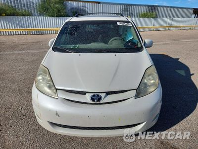 Piąte zdjęcie samochodu w środku: 2010 TOYOTA SIENNA XLE VIN:5TDYK4CC3AS335844 - miniatura