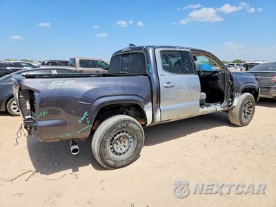 Trzecie zdjęcie samochodu z tyłu: 2019 TOYOTA TACOMA SR VIN:5TFAX5GN9KX151850 - miniatura
