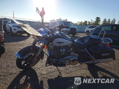 Trzecie zdjęcie samochodu z tyłu: 2021 HARLEY-DAVIDSON FLHR VIN:1HD1FBC17MB621165 - miniatura