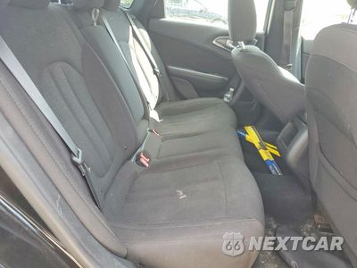 Zdjęcie 10 z 12 samochodu: 2015 CHRYSLER 200 LIMITED VIN:1C3CCCAB1FN723121 - miniatura