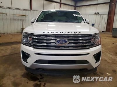 Piąte zdjęcie samochodu w środku: 2019 FORD EXPEDITION XLT VIN:1FMJU1JT1KEA31511 - miniatura